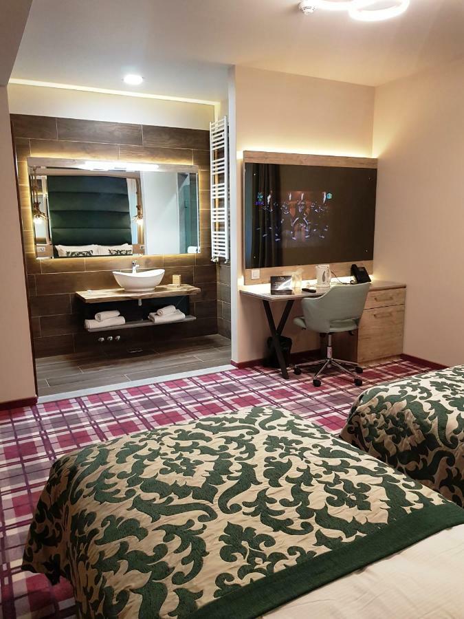 Lostrita - Pastravarie, Hotel & Spa 바이아마레 외부 사진